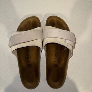 Birkenstock Women's Tan and Cream Slide Sandals